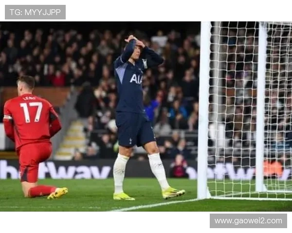 墨菲抢断闪击+中柱造险 喜鹊半场一球领先富勒姆